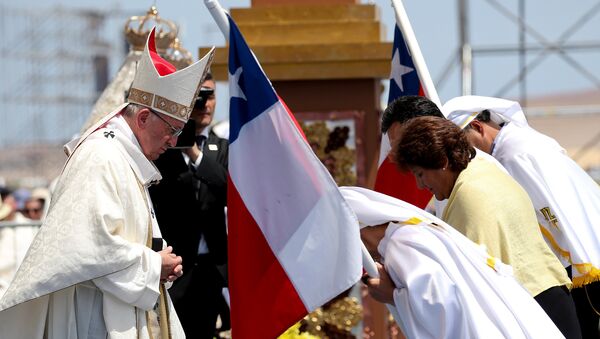 Papa Francisco celebra última misa en Chile - Sputnik Mundo
