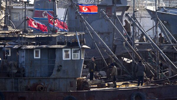 Barcos norcoreanos (archivo) - Sputnik Mundo