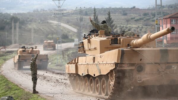 Ejército turco en la frontera entre Turquía y Siria - Sputnik Mundo