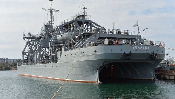 El buque de salvamento ruso Kommuna de la Flota del mar Negro de Rusia - Sputnik Mundo