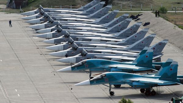 Cazas rusos en el aeródromo de Belbek, en Sebastopol - Sputnik Mundo