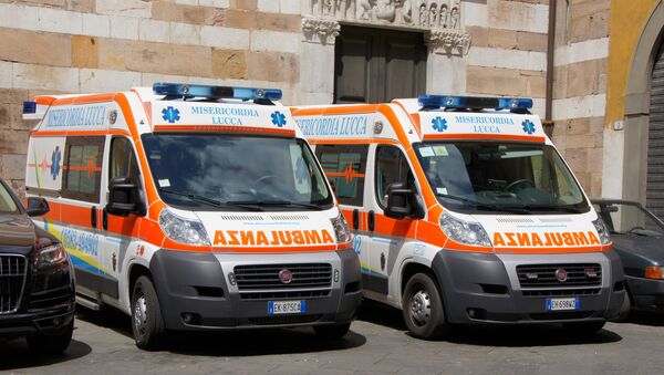 Ambulancia italiana (imagen referencial) - Sputnik Mundo