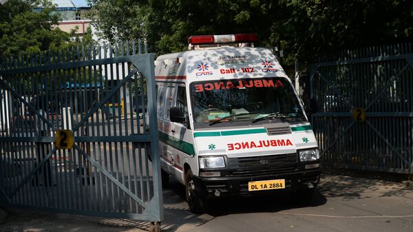 Una ambulancia en la India (archivo) - Sputnik Mundo