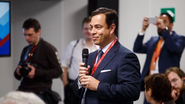 Paulo Carreño King, el jefe de ProMéxico, durante su intervención en el Foro de Inversiones de Sochi el 15 de febrero de 2018 - Sputnik Mundo