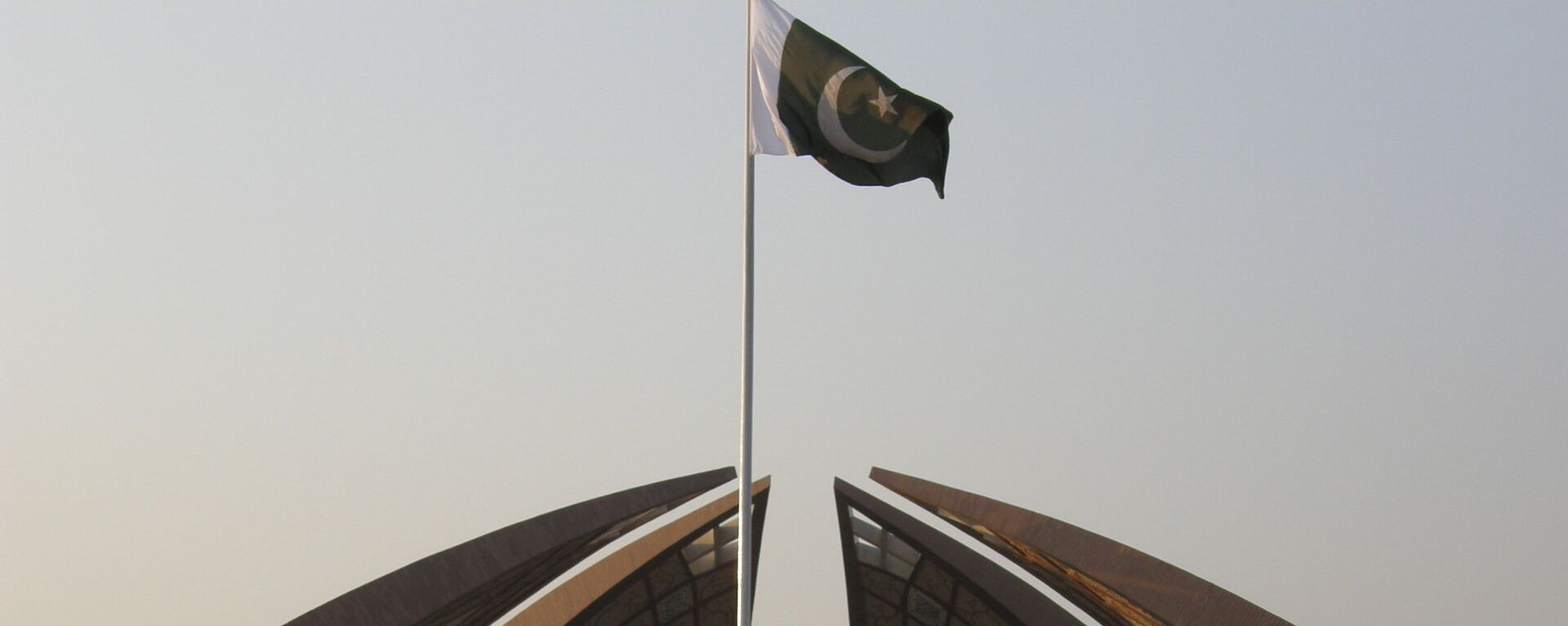 Bandera de Pakistán en Islamabad - Sputnik Mundo, 1920, 07.09.2021