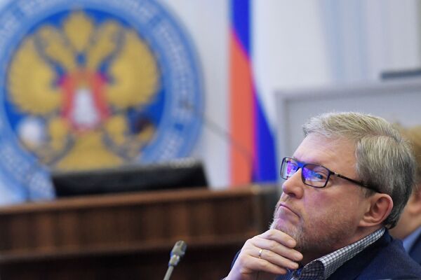 El líder del partido Yábloko, Grigori Yavlinski, se registra ante la Comisión Electoral Central de Rusia - Sputnik Mundo