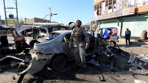 El lugar de la explosión en Jalalabad - Sputnik Mundo