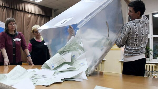 El cálculo de votos tras las elecciones presidenciales en Rusia - Sputnik Mundo