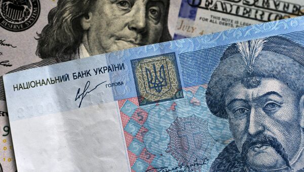 Billetes y monedas de Estados Unidos y Ucrania, imagen referencial - Sputnik Mundo