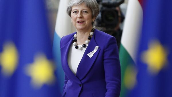 Theresa May, primera ministra de Reino Unido, durante el foro de los líderes de países miembros de la Unión Europea en Bruselas, Bélgica, 22 de maro de 2018 - Sputnik Mundo