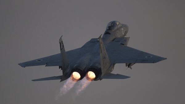 Un F-15 israelí (archivo) - Sputnik Mundo