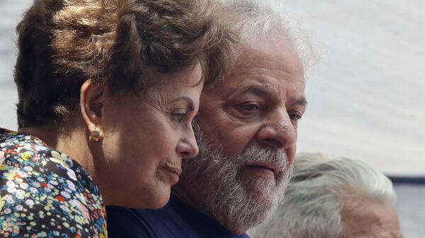 La expresidenta de Brasil Dilma Rousseff y el expresidente Luiz Inacio Lula da Silva  - Sputnik Mundo