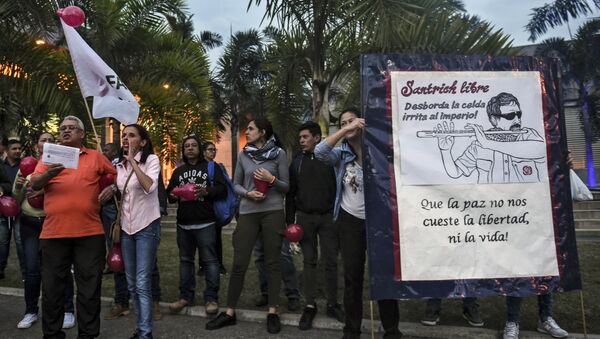 Los seguidores de FARC protestan contra la detención de Santrich - Sputnik Mundo