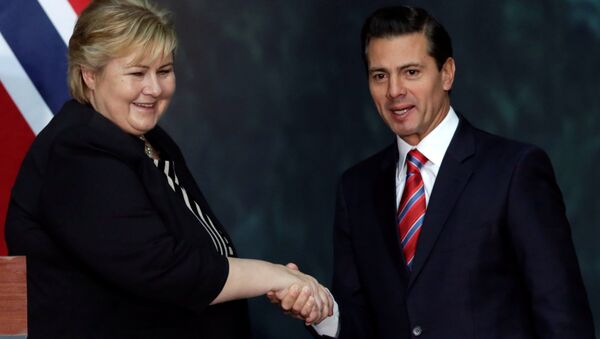 La primera ministra de Noruega, Erna Solberg y el presidente de México, Enrique Peña Nieto - Sputnik Mundo