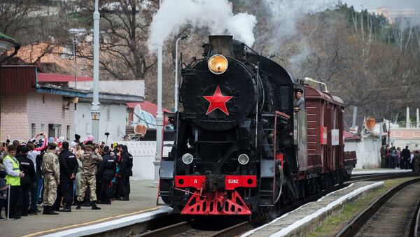 El Tren de la Victoria: Crimea celebra su liberación de los invasores nazis - Sputnik Mundo