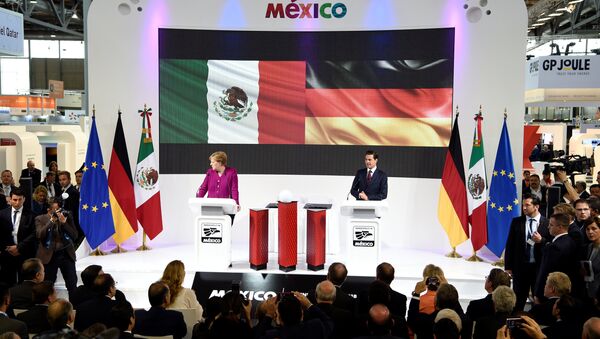 Angela Merkel, canciller alemana, y Enrique Peña Nieto, presidente de México - Sputnik Mundo