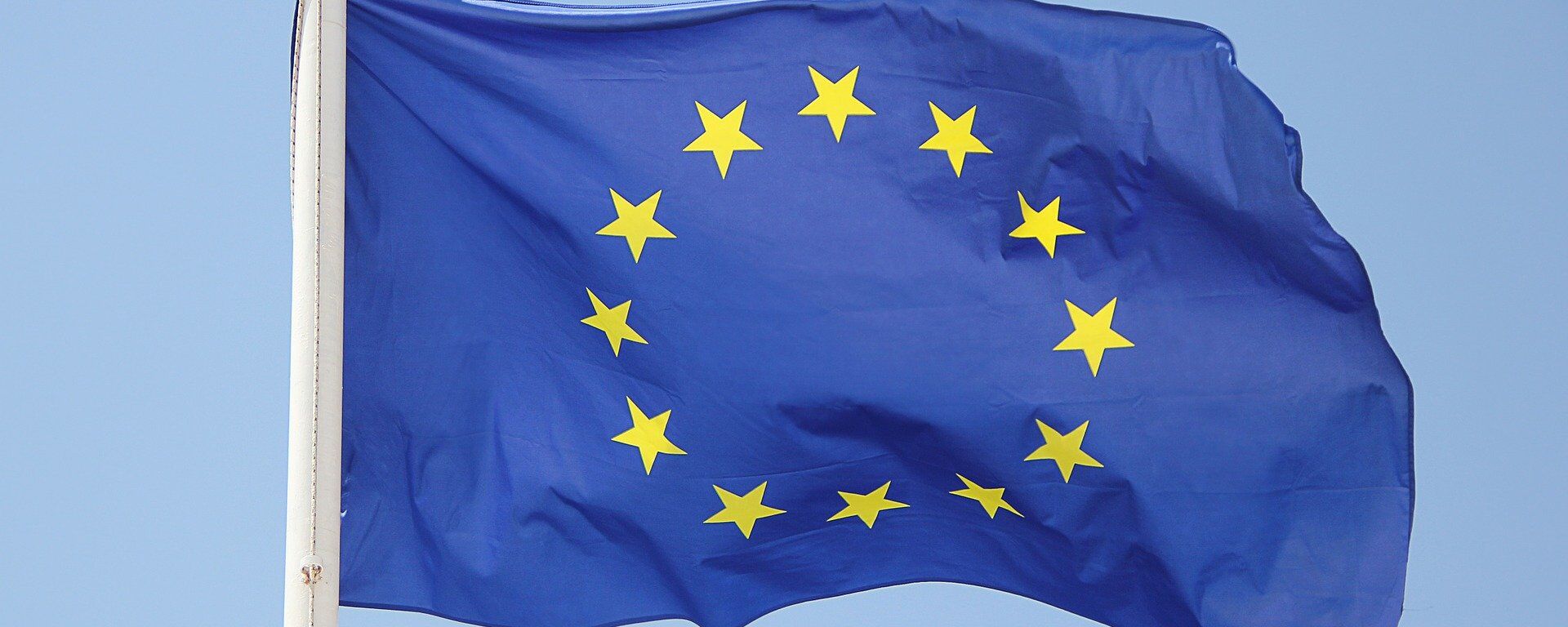 Bandera de la UE - Sputnik Mundo, 1920, 15.02.2021