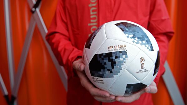 La pelota de la Copa Mundial de Fútbol FIFA 2018 - Sputnik Mundo