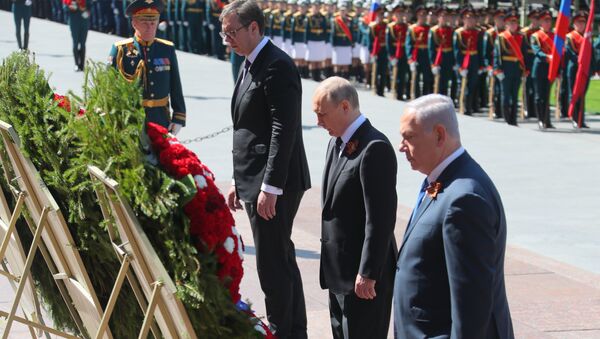 Putin, Netanyahu y Vucic realizan una ofrenda floral al Soldado Desconocido - Sputnik Mundo