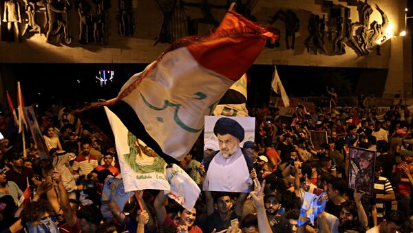 Seguidores de Muqtada Sadr celebran su victoria en las elecciones parlamentaria en Bagdad - Sputnik Mundo