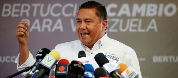 Javier Bertucci, candidato a la presidencia de Venezuela Javier Bertucci, candidato a la presidencia de Venezuela - Sputnik Mundo