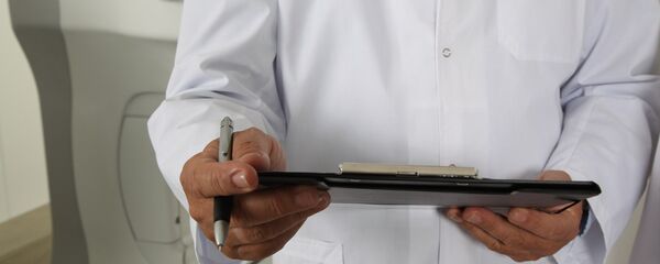 Un médico (imagen ilustrativa) Un médico (imagen ilustrativa) - Sputnik Mundo