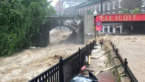 Flooding is seen in Ellicott City, Maryland, U.S. May 27, 2018, in this still image from video from social media. - Sputnik Mundo
