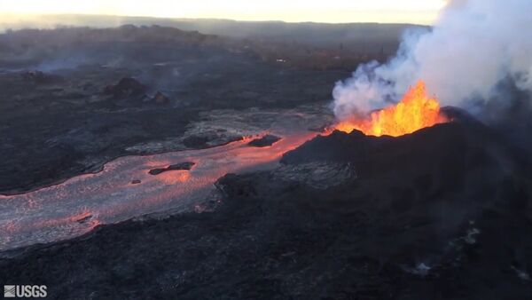 Dramáticas imágenes: así quedó Hawái tras la erupción del volcán Kilauea - Sputnik Mundo