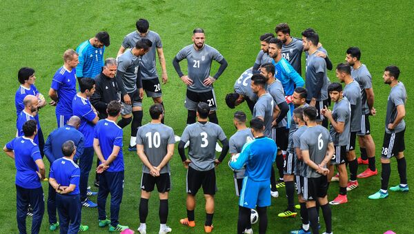 Un entrenamiento de la selección iraní en Kazán - Sputnik Mundo