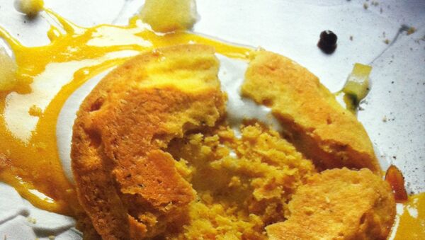 “Oops! I’ve dropped the lemon tart!” (¡Oops! He dejado caer la tarta de limón), plato de Massimo Bottura. - Sputnik Mundo