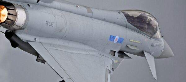 El europeo Eurofighter Typhoon, el caza mas moderno creado con participacion britanica (imagen referencial) El europeo Eurofighter Typhoon, el caza mas moderno creado con participacion britanica (imagen referencial) - Sputnik Mundo