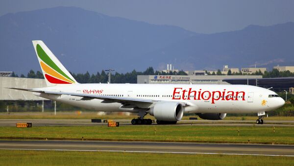 Un avión de Ethiopian Airlines - Sputnik Mundo