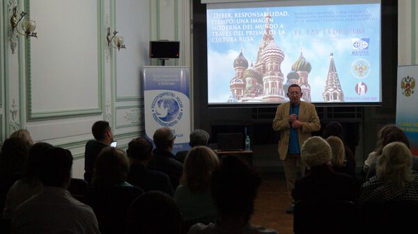 Seminario de la Asociación Internacional de Maestros de la Lengua y Literatura Rusa (MAPRYAL) sobre las riquezas artísticas y filosóficas en la Rusia contemporánea, en la Casa de Rusia, Argentina Seminario de la Asociación Internacional de Maestros de la Lengua y Literatura Rusa (MAPRYAL) sobre las riquezas artísticas y filosóficas en la Rusia contemporánea, en la Casa de Rusia, Argentina - Sputnik Mundo