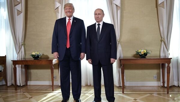 El presidente de Estados Unidos, Donald Trump, y el líder ruso, Vladímir Putin (archivo) - Sputnik Mundo