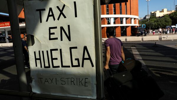 Huelga de taxistas en España - Sputnik Mundo