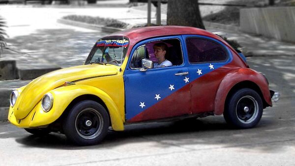 Automóvil en Venezuela (Archivo) - Sputnik Mundo