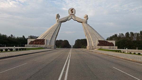 Monumento de reunificación de las dos Coreas - Sputnik Mundo