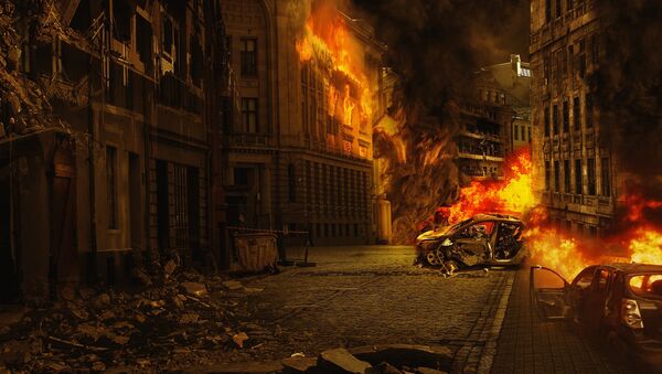 Una ciudad en llamas (imagen referencial) - Sputnik Mundo