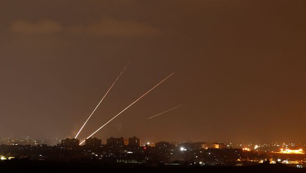 Cohetes lanzados desde Franja de Gaza - Sputnik Mundo