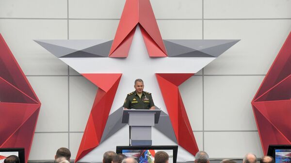Serguéi Shoigú, el ministro de Defensa ruso, en el Foro Internacional Técnico Militar Army 2018 - Sputnik Mundo