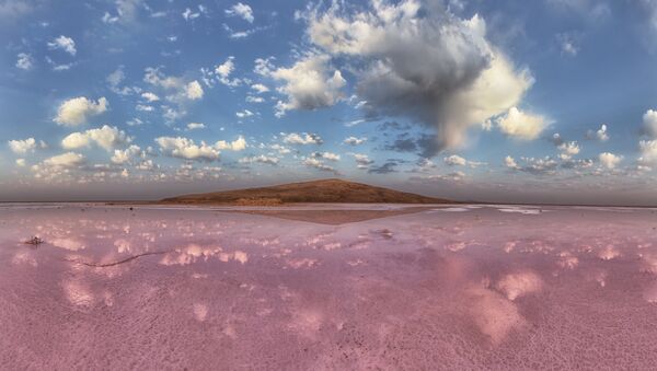 El lago rosado Koyashskoye en Rusia - Sputnik Mundo