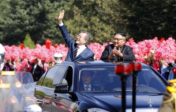 La histórica visita del presidente de Corea del Sur a Pyongyang - Sputnik Mundo
