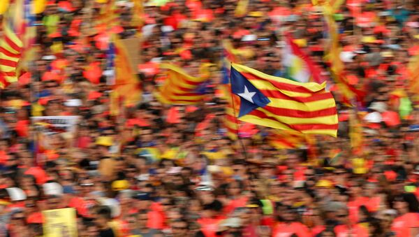 Estelada, la bandera independentista de Cataluña - Sputnik Mundo
