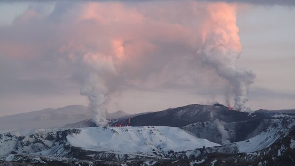 Volcanes en Islandia - Sputnik Mundo