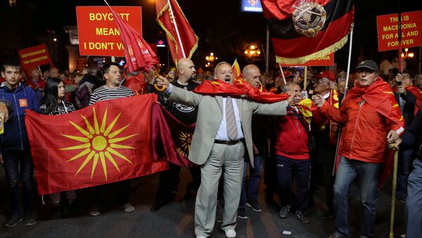 Las manifestaciones tras el referéndum en Macedonia - Sputnik Mundo