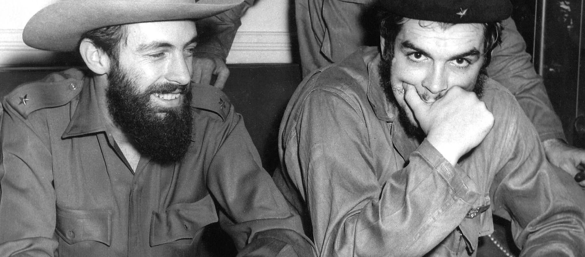 Camilo Cienfuegos y el Che Guevara - Sputnik Mundo, 1920, 08.10.2018