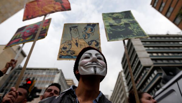 Protestas de estudiantes en Bogotá, la capital de Colombia (archivo) - Sputnik Mundo