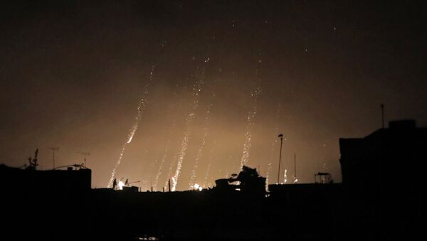 Uso del fósforo blanco en Siria (archivo) - Sputnik Mundo