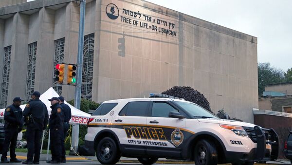 Sinagoga Tree of Life en Pittsburgh tras un tiroteo - Sputnik Mundo