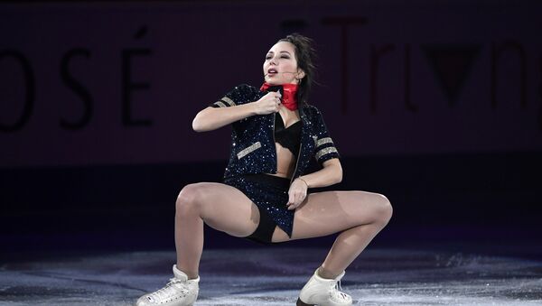 Elizaveta Tuktamysheva, patinadora rusa, en el Gran Premio de Quebec de patinaje artístico - Sputnik Mundo